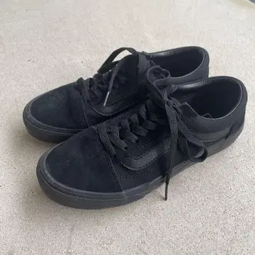 새상품급 Vans 올드스쿨 블랙 스니커즈 여성용