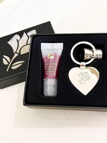 랑콤 LANCOME 쥬시 튜브 립글로스 하트 키링