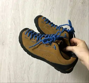 [ 새상품급 ] KEEN 킨 스니커즈 로우컷 스웨이드 keen