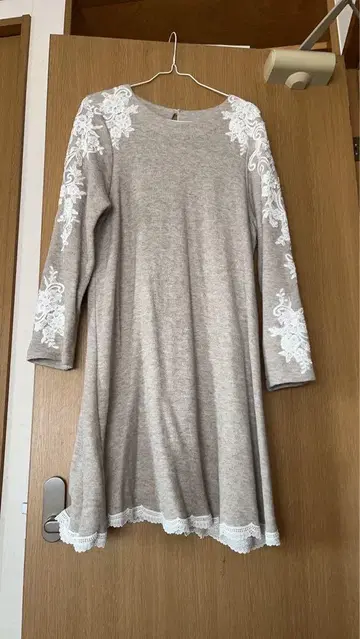 CAETLA 베이지 레이스 튜닉 L 사이즈 택 없음