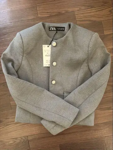 ZARA 그레이 버튼 자켓