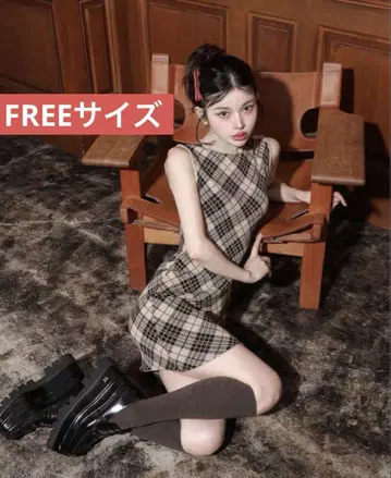 Darich 체크 자카드 슬리브리스 니트 미니 원피스