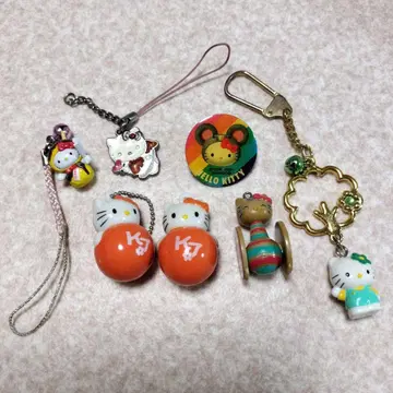 키티 증정 스트랩