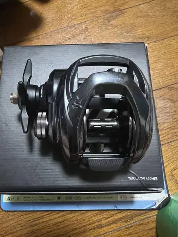 다이와 타투라 TW 400HL 핸들 없음 중고