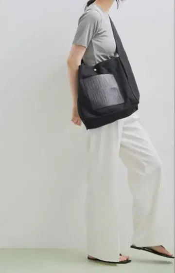 노마디스 NOMADIS TOM 토트백 블랙 콜라보