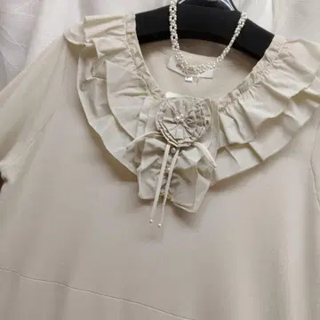 라이트 베이지 니트 롱 원피스