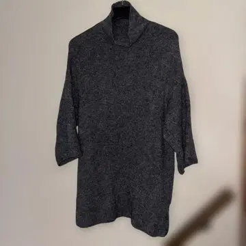 새상품급 그레이 터틀넥 니트 오버 사이즈 ZARA 자라 울