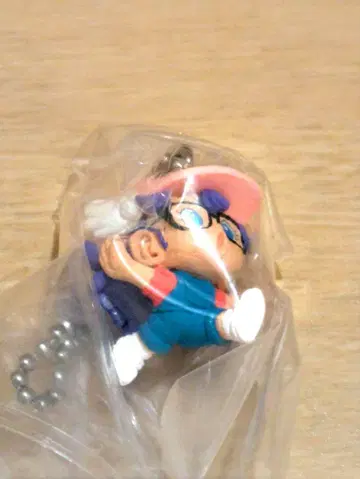 드래곤볼 UDM 키링 아라레짱