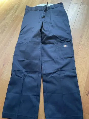 Dickies 더블니
