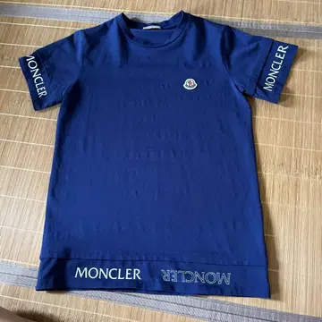MONCLER 네이비 반팔 T셔츠