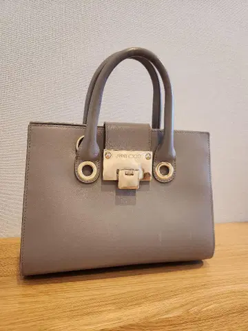[ 가을/겨울백 ] JIMMY CHOO 핸드백