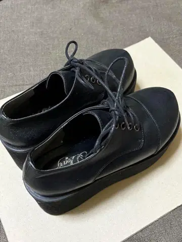 dear my love 통굽 펌프스 블랙 24cm 박스 포함