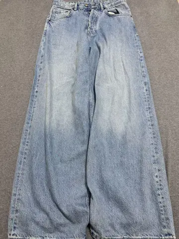 ZARA 배기 데님 EUR34