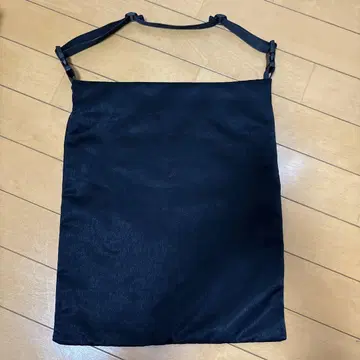 블랙 나일론 숄더백