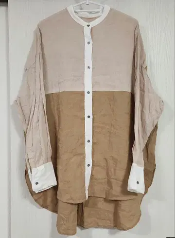 Unpeu Femme 앰프 파무 바이컬러 린넨 셔츠 써니클라우드