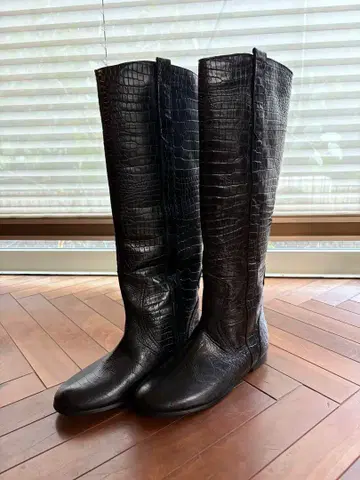 Fabio Rusconi 블랙 가죽 크로커다일 패턴 롱 부츠