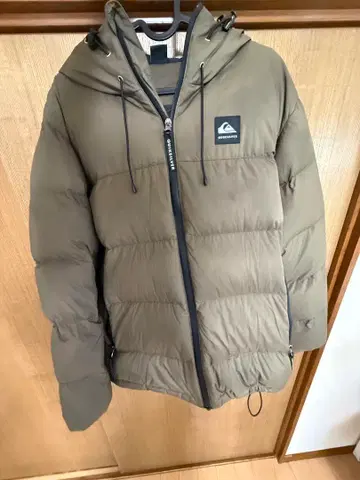 퀵 실버 다운 자켓 올리브 그린 L 사이즈