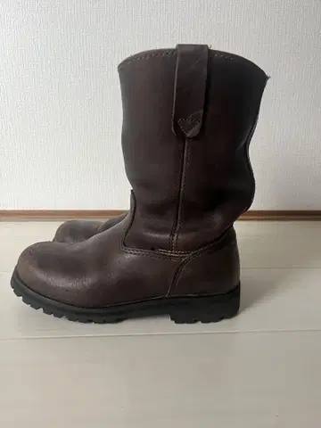 Blundstone 다크 브라운 가죽 롱 부츠