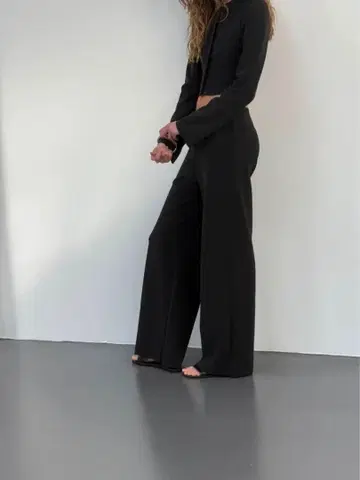 Vegetable 블랙 와이드 팬츠