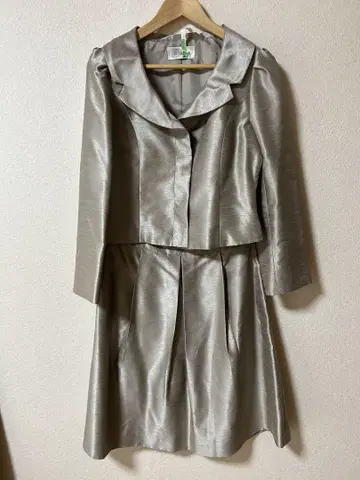Bluebell 셋업 포멀 광택 실버계 40size