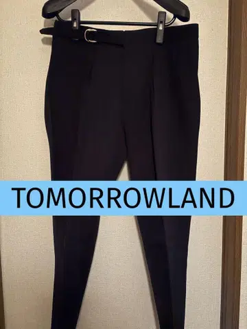 (새상품 미사용) tomorrowland 슬랙스