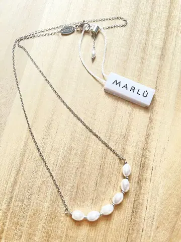미사용 새상품 만박 산마리노 MARLU 말루 목걸이 펄 액세서리