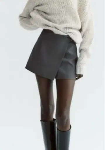 ZARA 비대칭 하이웨스트 스코트 그레이