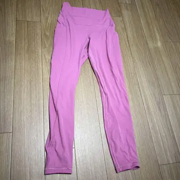 Lululemon 핑크 레깅스 하이웨스트