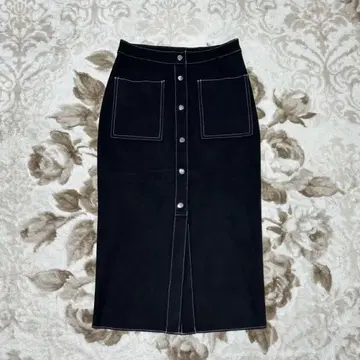 ZARA 스웨이드풍 롱 타이트 스커트