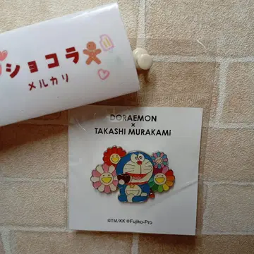 무라카미 다카시 도라에몽 꽃 컬러풀 핀 배지