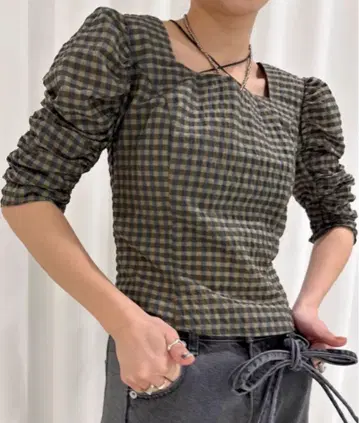 [ AMERI VINTAGE ] CHECK PUFF SLEEVE TOP
