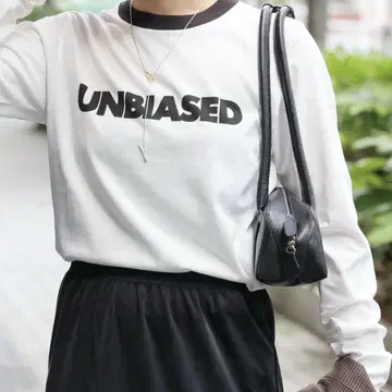 UNBIASED 롱 슬리브 T셔츠