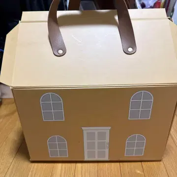 집 모양 수납 박스 가구 옷장 포함