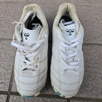 hummel 화이트 축구화 21cm