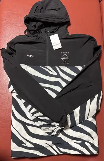 FCRB PRACTICE ANORAK XL 블랙 제브라