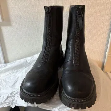 안티카 프론트 지퍼 부츠