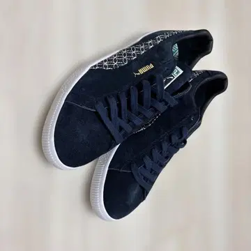 PUMA 스웨이드 네이비 일본제 자수