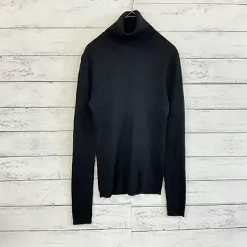 UNIQLO 터틀넥 니트 M 블랙 울 100 심플 스웨터