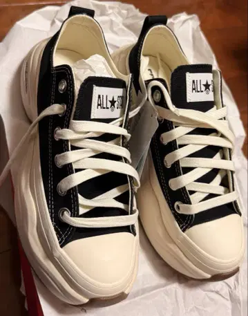CONVERSE 컨버스 통굽 블랙 로우컷 스니커즈