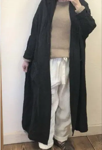 이치 앤티크 린넨 롱 로브