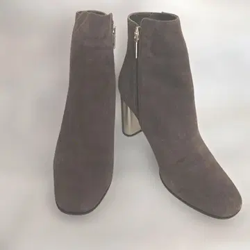 다크 브라운 스웨이드 힐 부츠