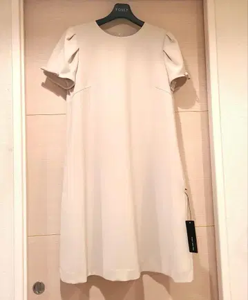 택 포함 미사용 FOXY 반팔 리본 무릎 기장 원피스 38