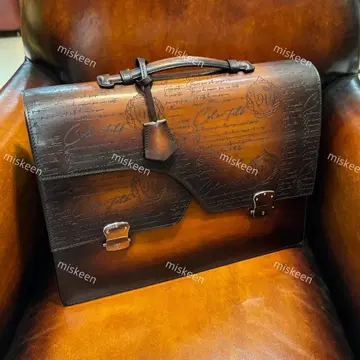 새상품급 가죽 비즈니스 백 토트백 남성용 숄더백