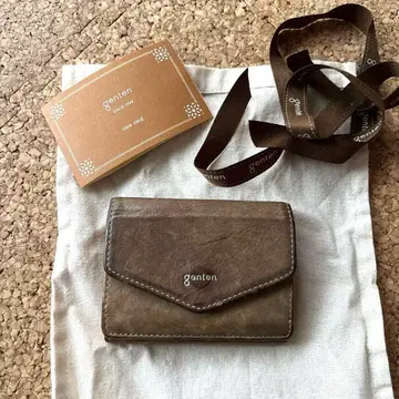 겐텐 피아추레 3단 폴더형 지갑 카키