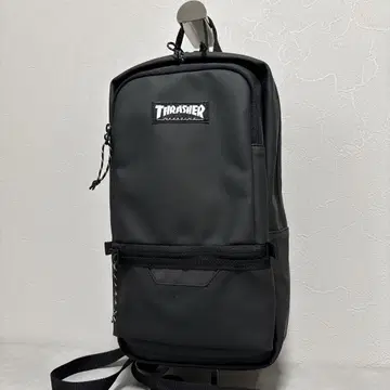 새상품급 THRASHER 바디백 숄더백 PVC 블랙