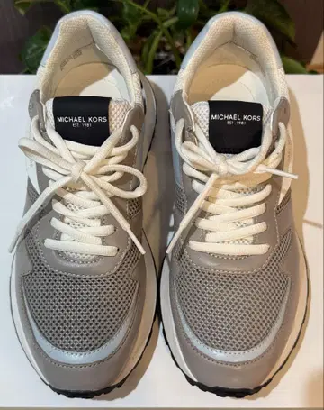 MICHAEL KORS 스니커즈 그레이