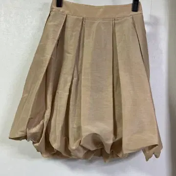 COTOO 베이지 벌룬 스커트