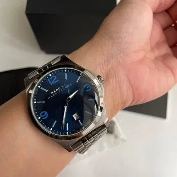 마크 제이콥스 손목시계