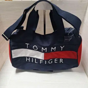 TOMMY HILFIGER 소형 드럼백 (숄더 포함)