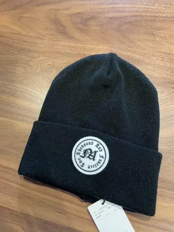 새상품 택 아무로 나미에 라이브 굿즈 moussy 콜라보 니트 모자 블랙